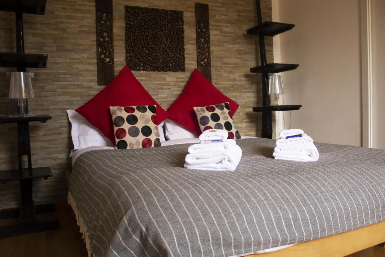 Bb Tortona Bed and Breakfast Milaan Buitenkant foto