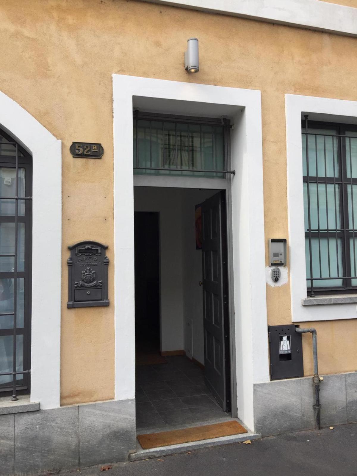 Bb Tortona Bed and Breakfast Milaan Buitenkant foto