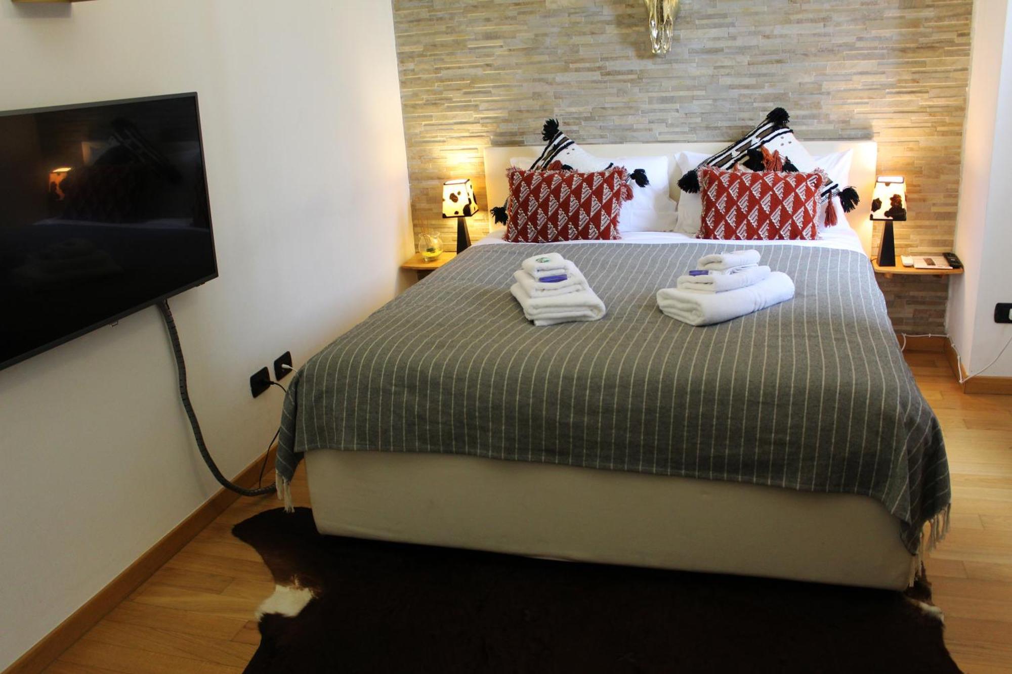 Bb Tortona Bed and Breakfast Milaan Buitenkant foto