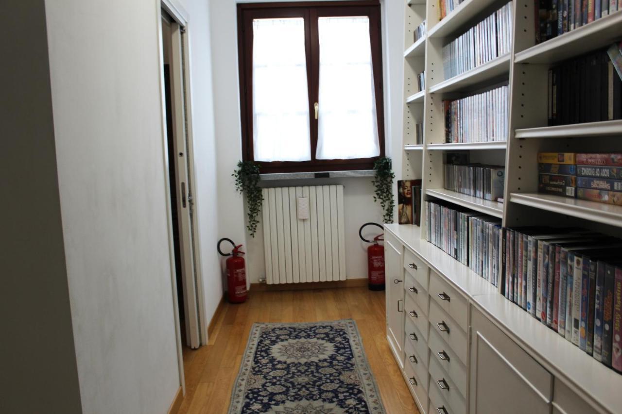 Bb Tortona Bed and Breakfast Milaan Buitenkant foto