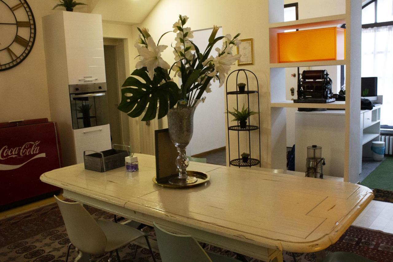 Bb Tortona Bed and Breakfast Milaan Buitenkant foto